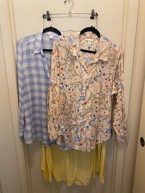 3 Linen blouses for spring or summer! Great for the beach 🏖️ and traveling 🧳!